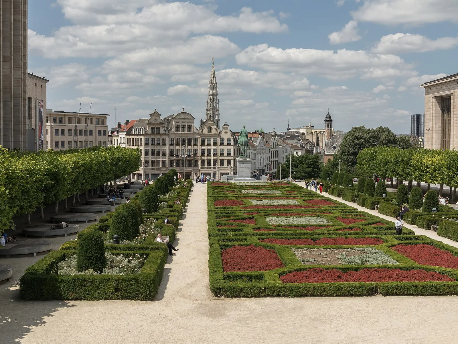 Brussels, Jardin du Mont des Arts foto5 2015-06-07 14.01