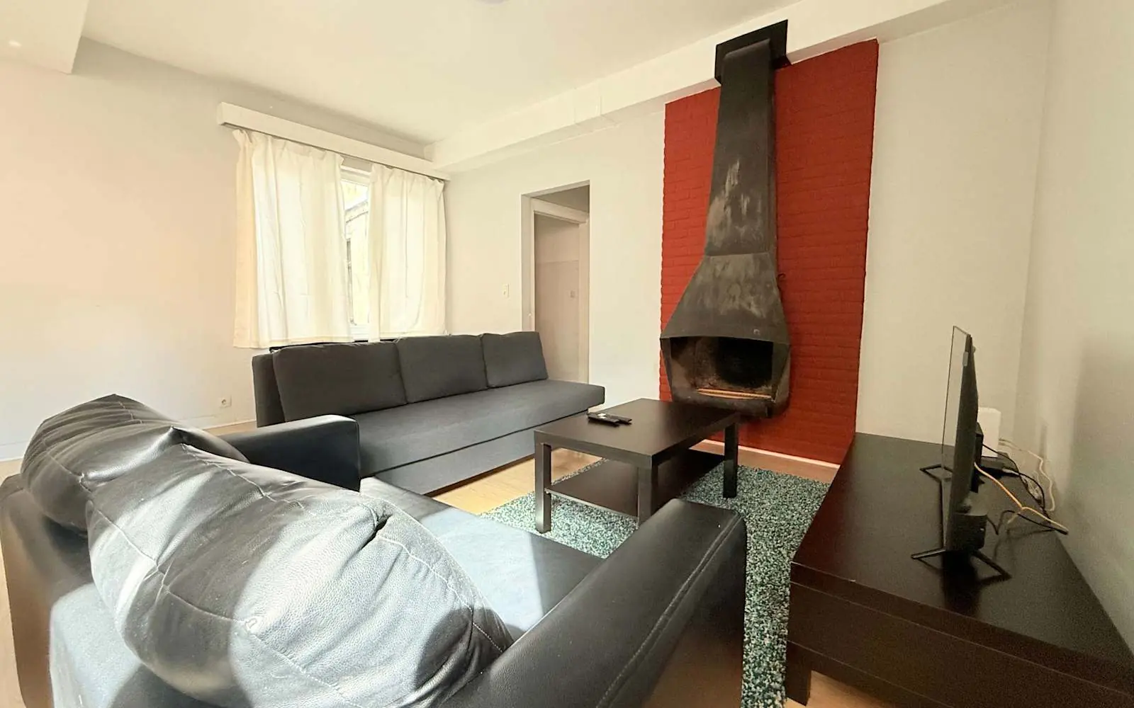 Stay in the Heart of Brussels – Steps from Grand Place & Manneken Pis