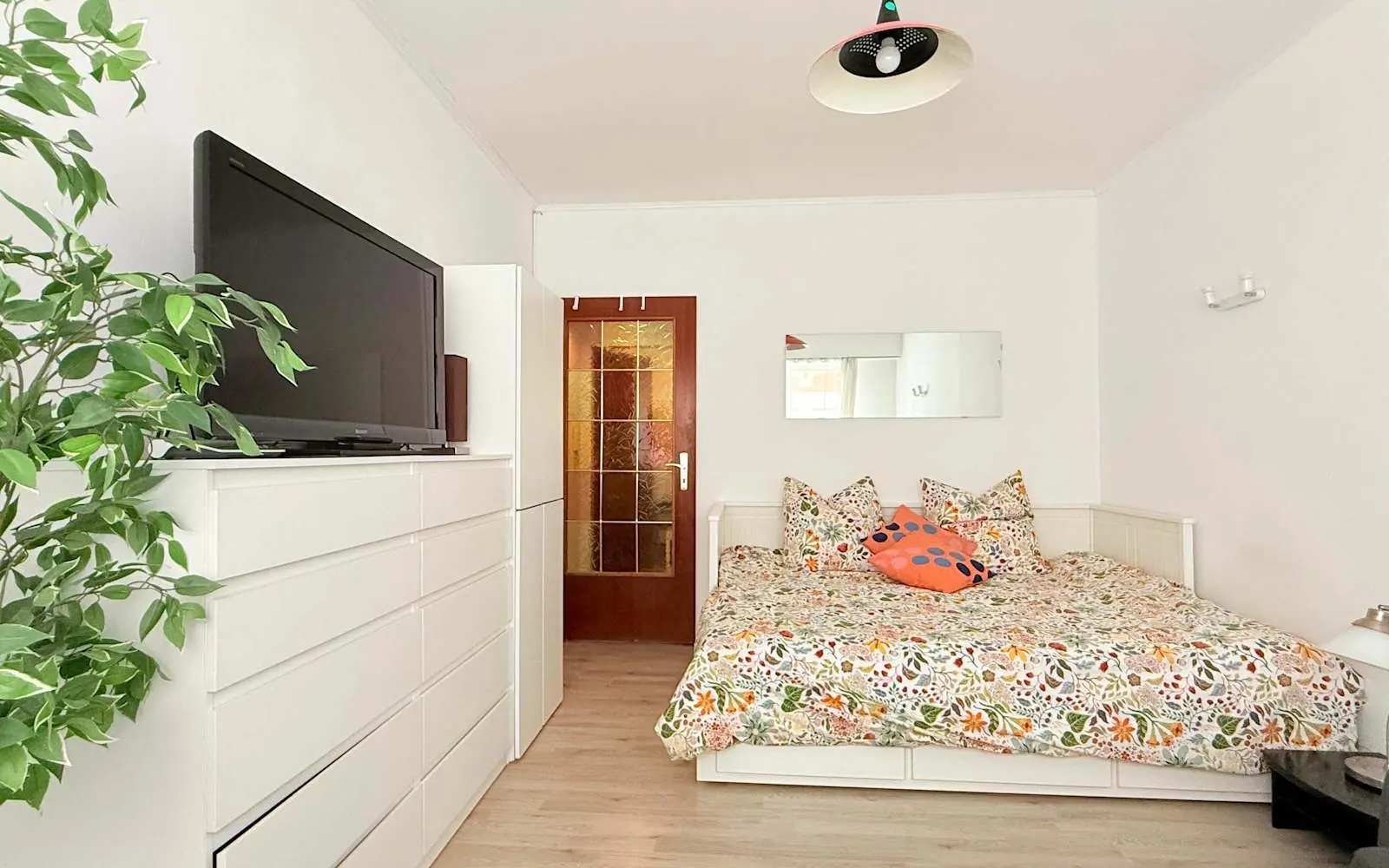 Studio Cozy just steps from Luxembourg train station