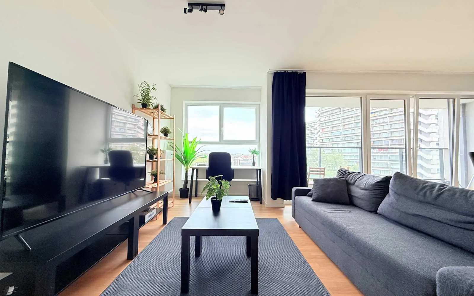 What a Short-Term Rental Concierge Actually Does, Day to Day